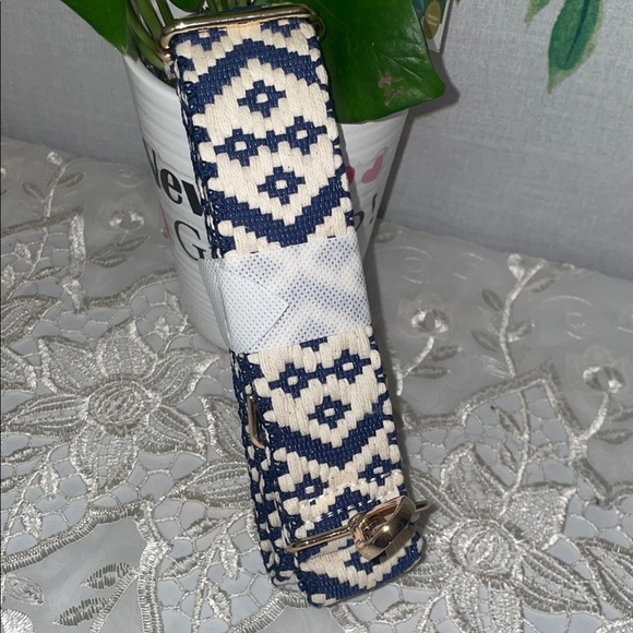 Accessories - Navy and Cream Patterned Strap